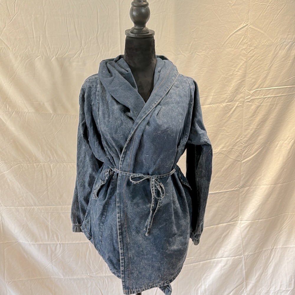 Jean Jacket - Picture 5 of 5